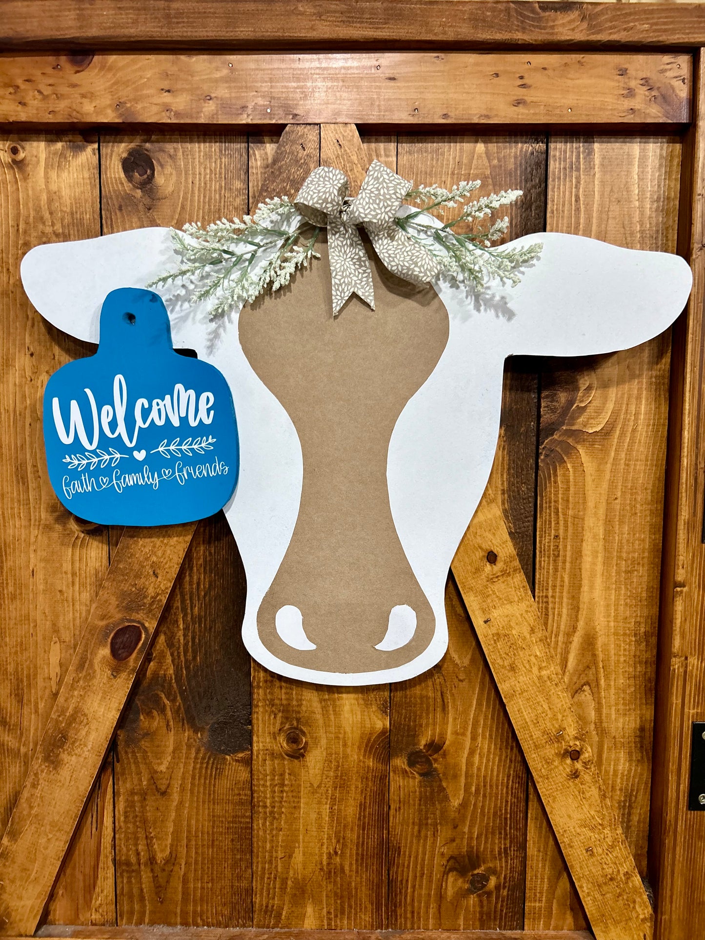 Welcome Cow Door Sign